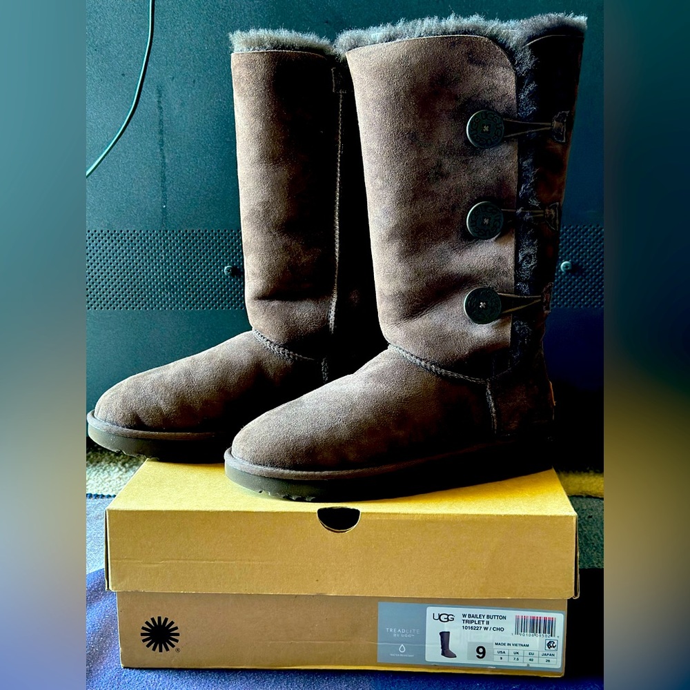 Ugg Bailey Button Triplet Boots - image 3